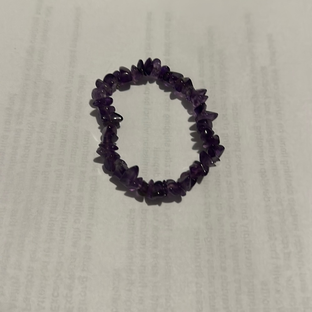 Amethyst beaded bracelet